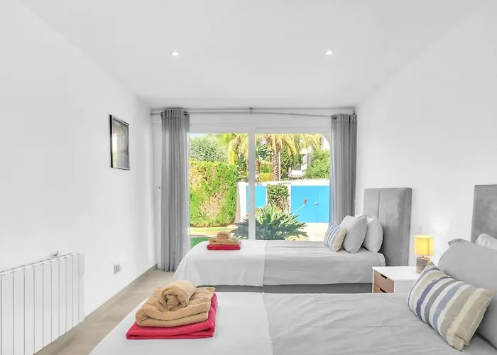 Casa Lalma Private Pool Close To Apartament